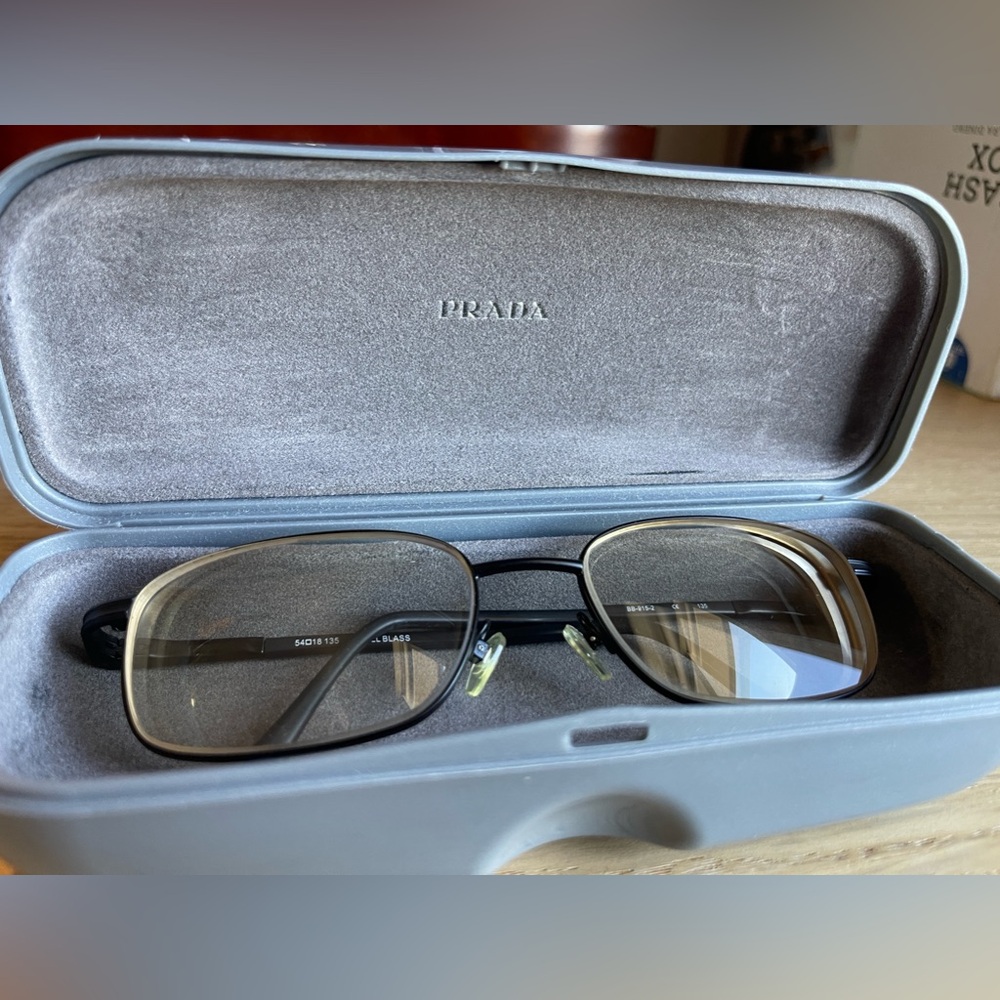Vintage Bill Blass BB-915-2 Black oval glasses